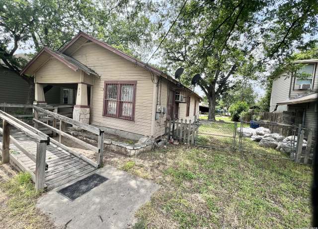 Property at 619 Probandt, San Antonio, TX 78204, 3 beds, 1 bath