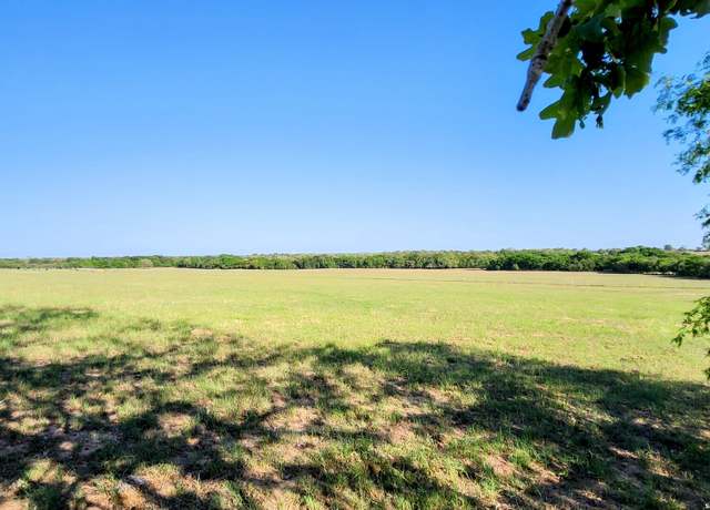 Property at 575 Rohlf Rd, Seguin, TX 78155