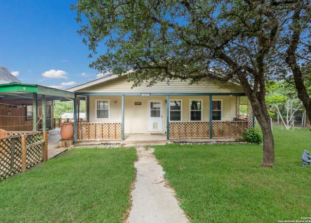 Property at 1437 Roadrunner, Canyon Lake, TX 78133, 2 beds, 1 bath