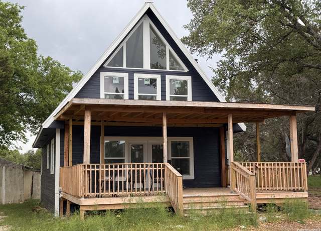 Property at 354 Paradise, Canyon Lake, TX 78133, 3 beds, 3 baths