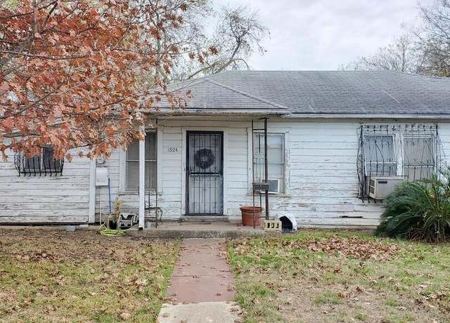 Property at 1924 Kentucky, San Antonio, TX 78228, 4 beds, 2 baths