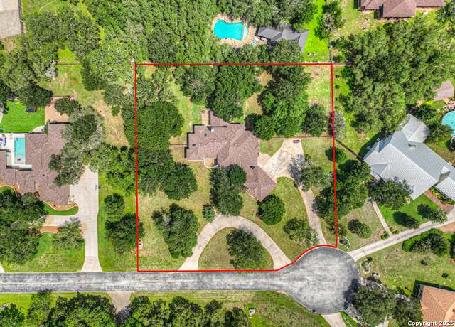 Property at 144 Big Sky, New Braunfels, TX 78132, 3 beds, 2 baths