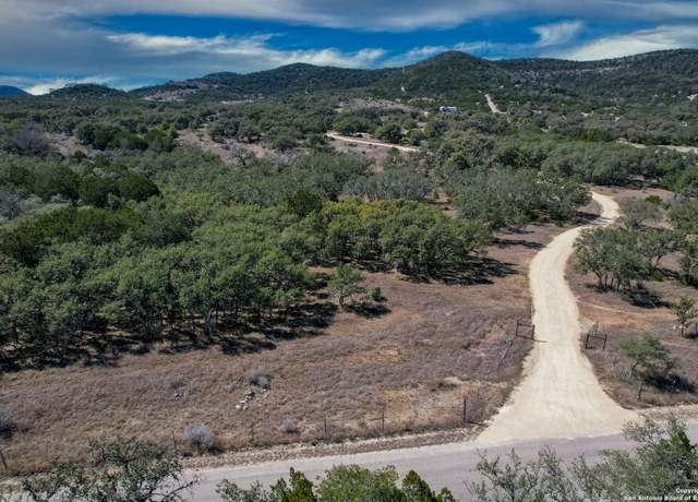 Property at 3049 N Little Creek Rd, Utopia, TX 78884, 3 beds, 2 baths