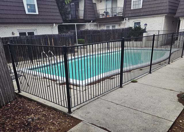 Property at 8058 Broadway Unit 251U, San Antonio, TX 78209, 1 bed, 1 bath