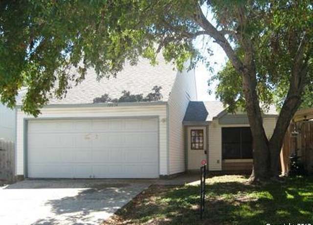 Property at 10034 Amber Fld, San Antonio, TX 78245, 3 beds, 2 baths