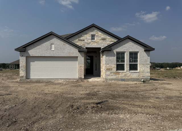 Property at 341 Mountain Oak, Castroville, TX 78009, 3 beds, 3 baths
