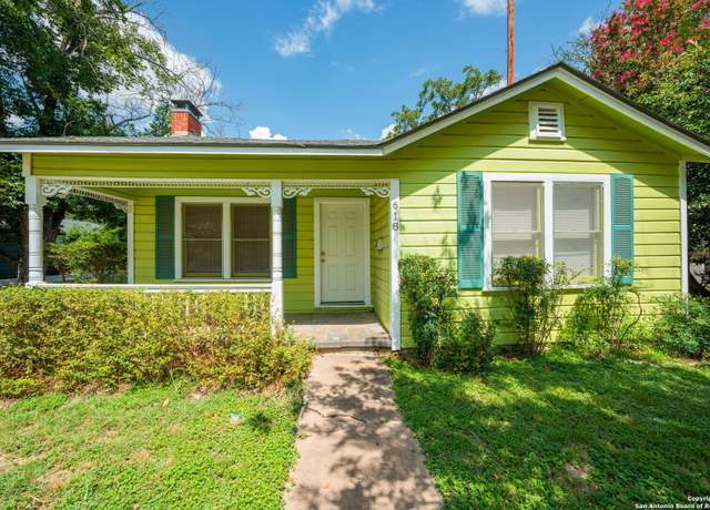 Property at 618 Lois, Kerrville, TX 78028, 3 beds, 1 bath