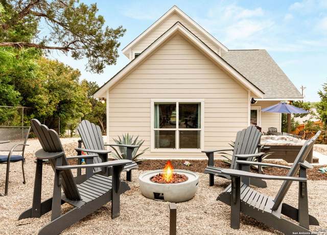 Property at 1528 Connie, Canyon Lake, TX 78133, 3 beds, 2.5 baths