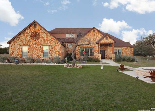 Property at 103 Rio Grande, Blanco, TX 78606, 5 beds, 4 baths