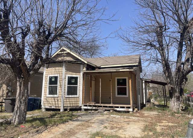 Property at 355 Bank, San Antonio, TX 78204, 3 beds, 2 baths