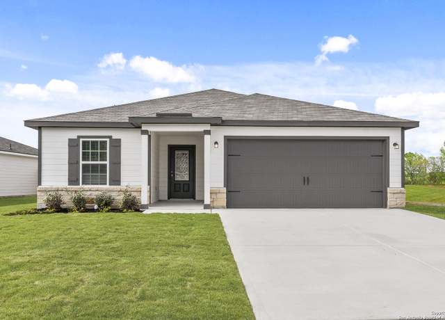 Property at 16045 Delgado Hls, Lytle, TX 78052, 3 beds, 2 baths