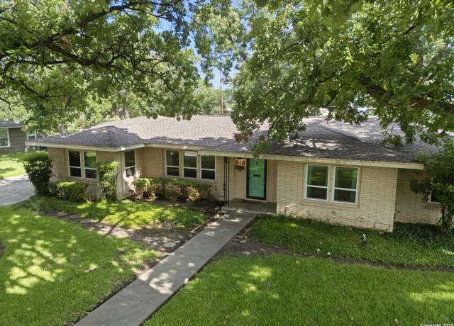 Property at 818 Cherry, Uvalde, TX 78801, 3 beds, 2 baths