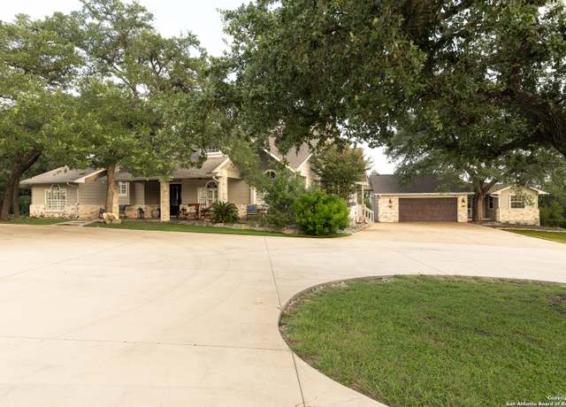 Property at 7046 Devonshire, Spring Branch, TX 78070, 5 beds, 4.5 baths