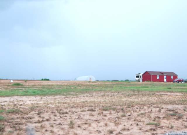 Property at 547 County Road 154, Pleasanton, TX 78064-2391