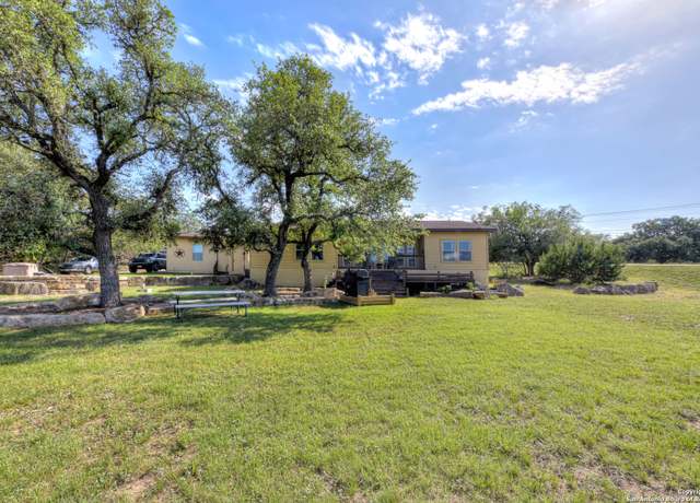 Property at 211 Comal Run, Bulverde, TX 78163, 3 beds, 3.5 baths