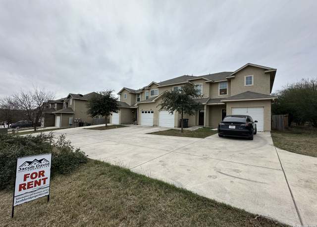 Property at 14111 Veneto Dr, San Antonio, TX 78233, 12 beds, 10 baths