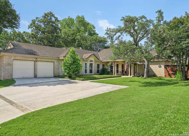 Property at 11 Granburg Cir, San Antonio, TX 78218, 4 beds, 2.5 baths