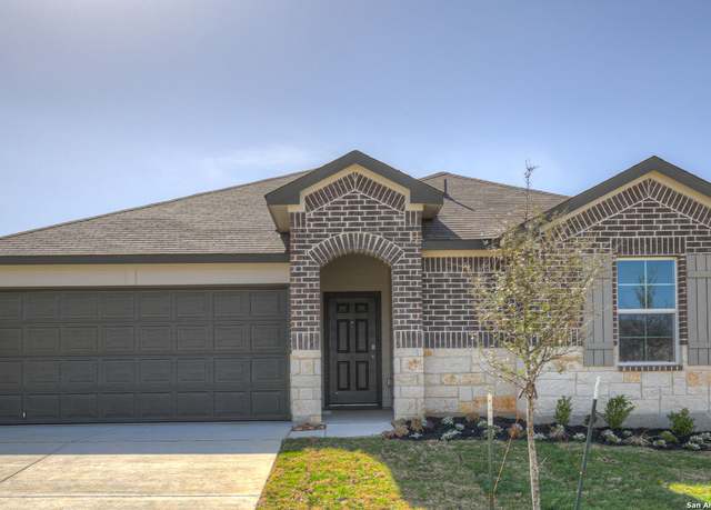 Property at 322 Honeydew Way, Seguin, TX 78155, 3 beds, 2 baths