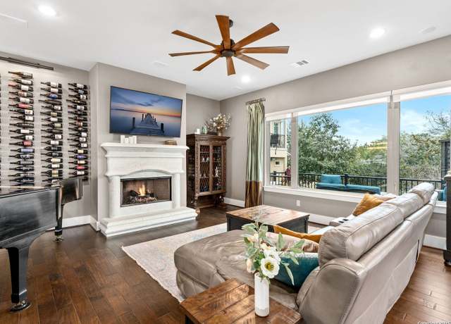 Property at 4616 Avery Way, San Antonio, TX 78261-3087, 4 beds, 4.5 baths