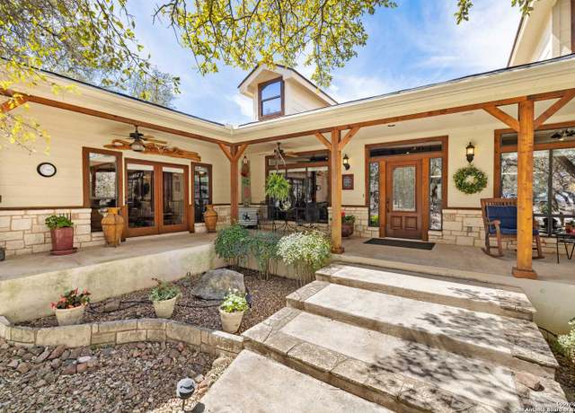 Property at 201 Los Encinos, Kerrville, TX 78028, 5 beds, 4 baths