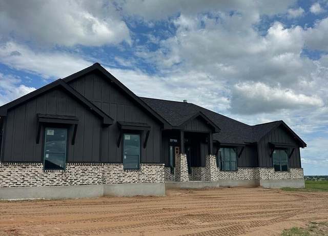 Property at 111 Sunset, La Vernia, TX 78121, 5 beds, 4 baths