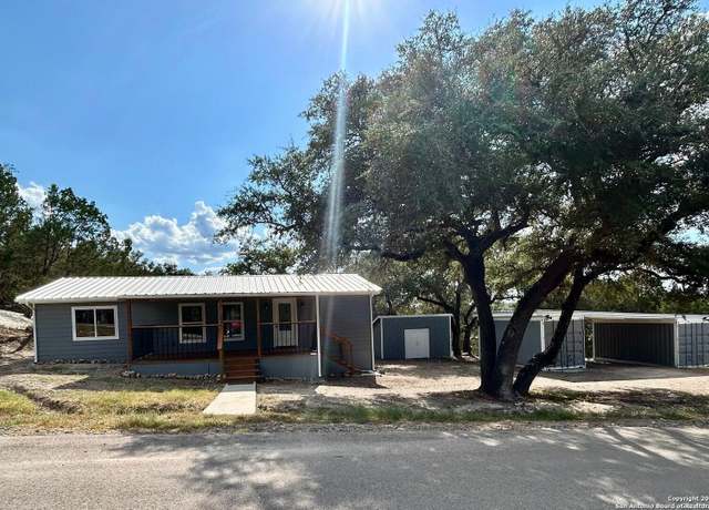 Property at 1250 Pecan, Canyon Lake, TX 78133, 3 beds, 2 baths