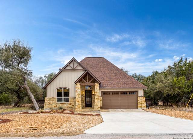 Property at 114 C Chisholm, Blanco, TX 78606, 3 beds, 2.5 baths