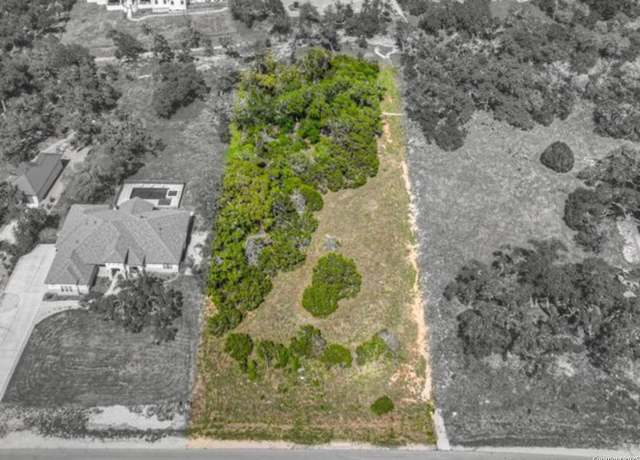 Property at 1226 Game Trl, New Braunfels, TX 78132