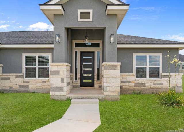 Property at 113 Pine Vly, La Vernia, TX 78121, 3 beds, 2.5 baths