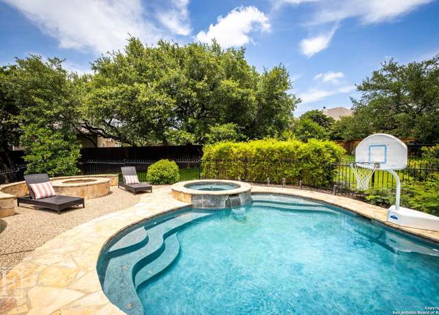 Property at 22418 Roan Frst, San Antonio, TX 78259, 4 beds, 4 baths