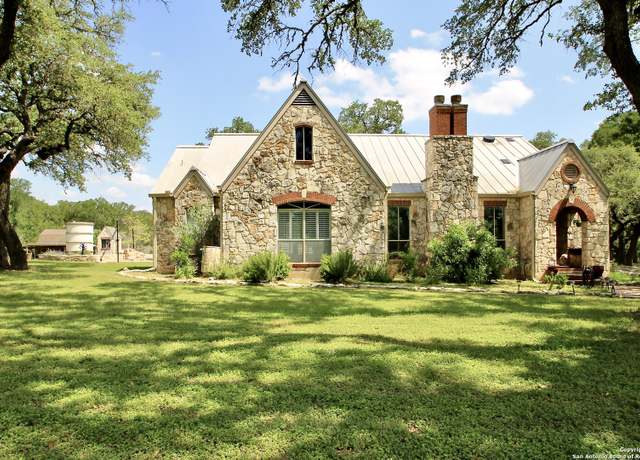 Property at 10020 Autumn Wood, Spring Branch, TX 78070, 4 beds, 2 baths