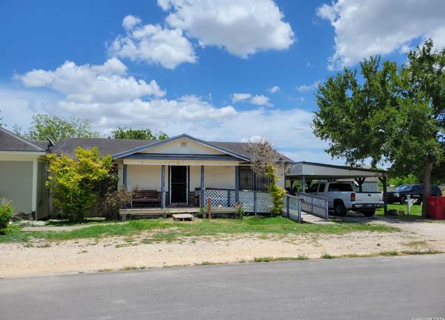 Property at 439 W Ave B, Robstown, TX 78380, 3 beds, 2 baths