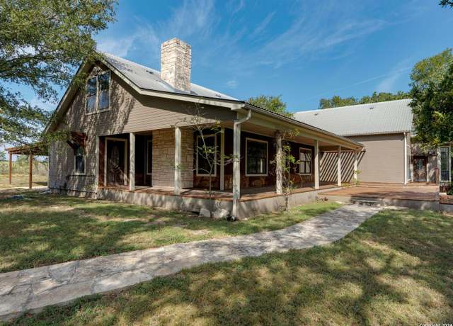 Property at 11382 E US Hwy 290, Fredericksburg, TX 78624, 4 beds, 3.5 baths