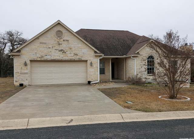 Property at 717 Northern Red Oak, Fredericksburg, TX 78624, 3 beds, 2 baths