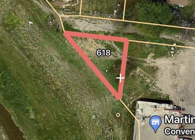 Property at 618 Riebe Aly, San Antonio, TX 78207