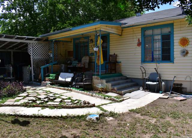Property at 237 Delmar, San Antonio, TX 78210, 2 beds, 1 bath