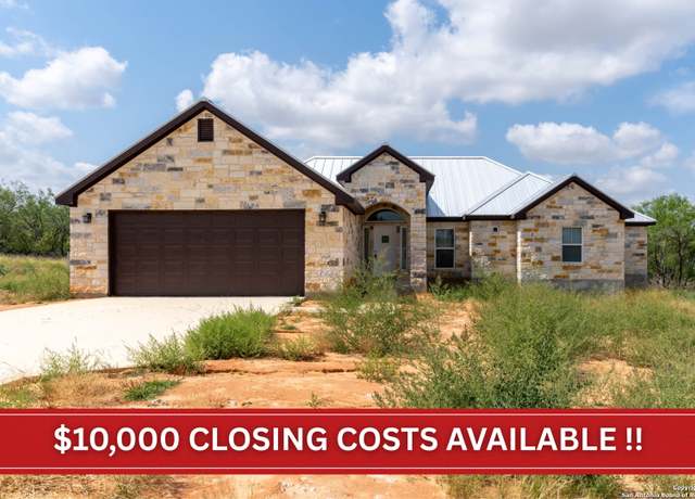 Property at 14674 Silesia Dr, St Hedwig, TX 78152, 4 beds, 2.5 baths