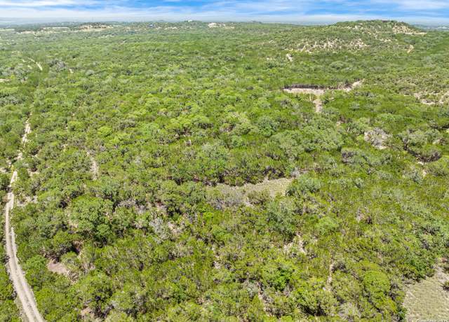 Property at 311 Spanish Pass, Boerne, TX 78006