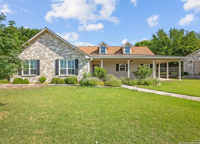 Property at 2166 Lightstone, Fredericksburg, TX 78624, 3 beds, 2.5 baths