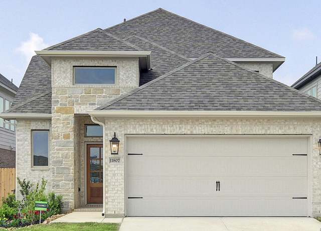Property at 11807 Grasbauer, San Antonio, TX 78253, 3 beds, 2.5 baths