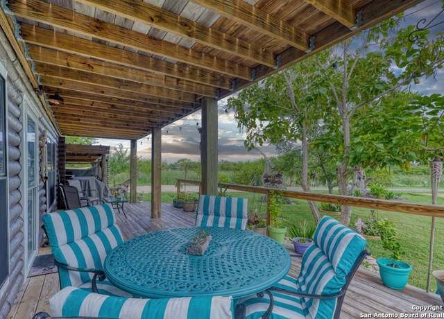 Property at 233 Lakeview, Rockport, TX 78382, 3 beds, 2 baths