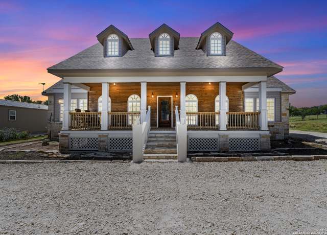 Property at 7040 Old Spring Br, Spring Branch, TX 78070, 4 beds, 3.5 baths
