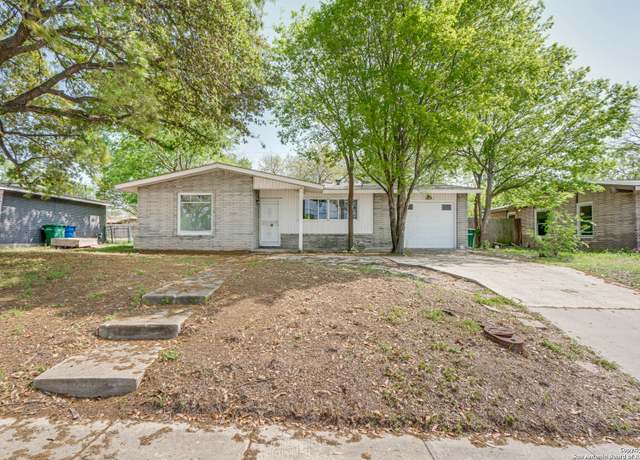 Property at 526 Lanark, San Antonio, TX 78218, 4 beds, 2 baths