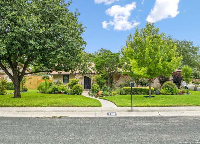 Property at 100 Lincoln, Schertz, TX 78154, 4 beds, 2 baths