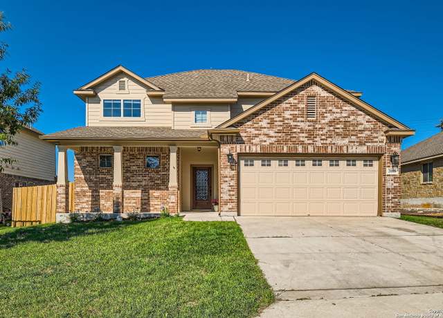 Property at 2086 Castleberry Rdg, New Braunfels, TX 78130, 4 beds, 2.5 baths