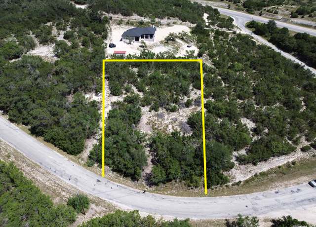 Property at 296 Timber Crk, Pipe Creek, TX 78063