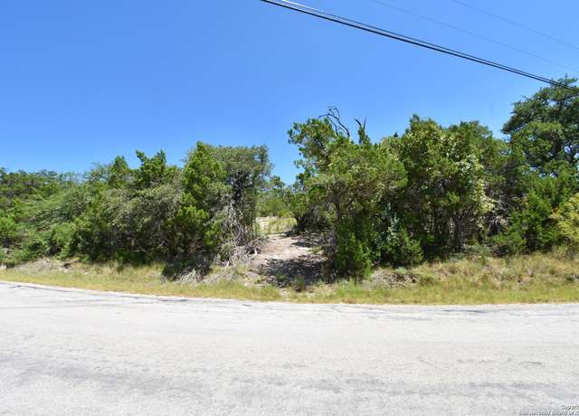 Property at 296 Timber Crk, Pipe Creek, TX 78063