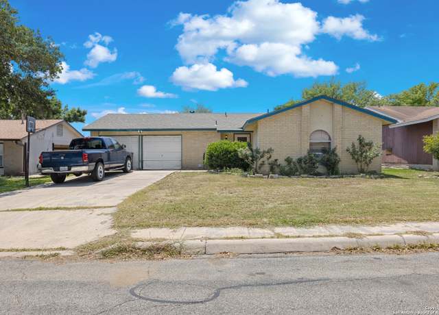 Property at 1019 Cloverbrook, San Antonio, TX 78245, 3 beds, 2 baths