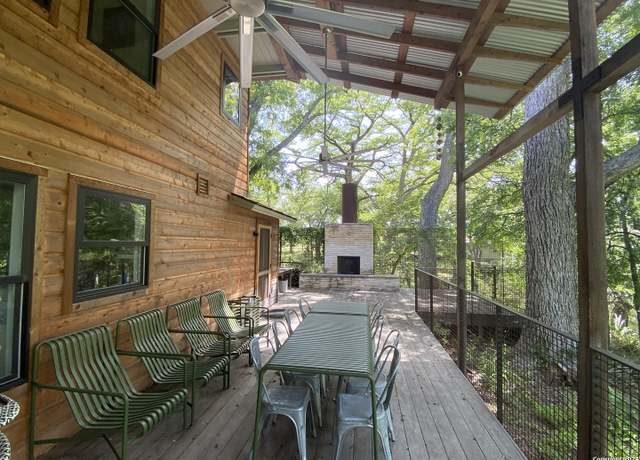 Property at 412 Lebouf Rd, Utopia, TX 78885, 3 beds, 2.5 baths