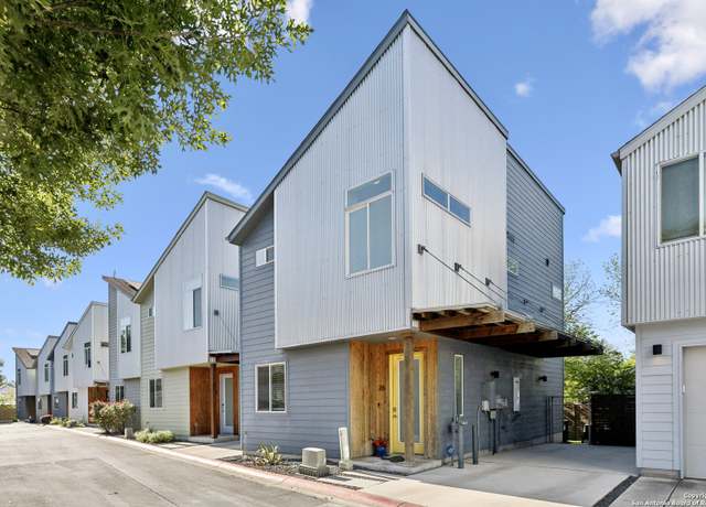 Property at 330 Clay St #26, San Antonio, TX 78204, 2 beds, 2.5 baths